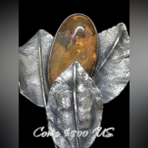 “LAGUNA” signed Silver Leaf Brooch with Honey Amber Stone - Picture 10 of 12